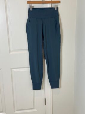 Athleta Venice High Rise Joggers